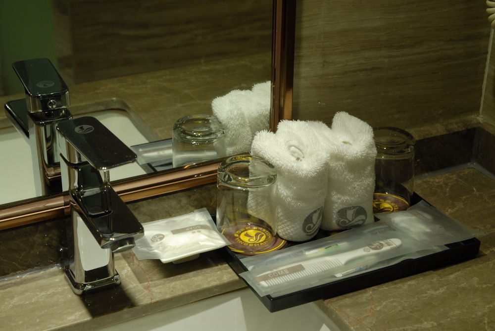 ג'וחאי Insail Hotel מראה חיצוני תמונה